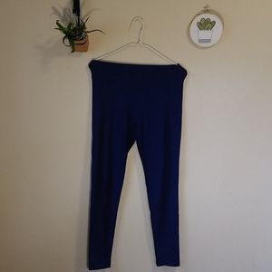 Blue leggings